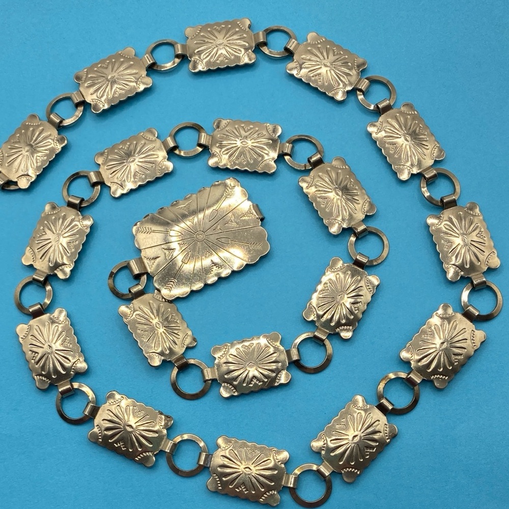 FIESTA Metal Western Belt Silvertone 33”